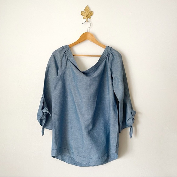 Free People Show Me some Shoulder Chambray top size Medium - Picture 1 of 7